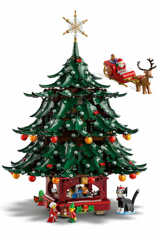 Decoratieve kerstboom voor het hele gezin
